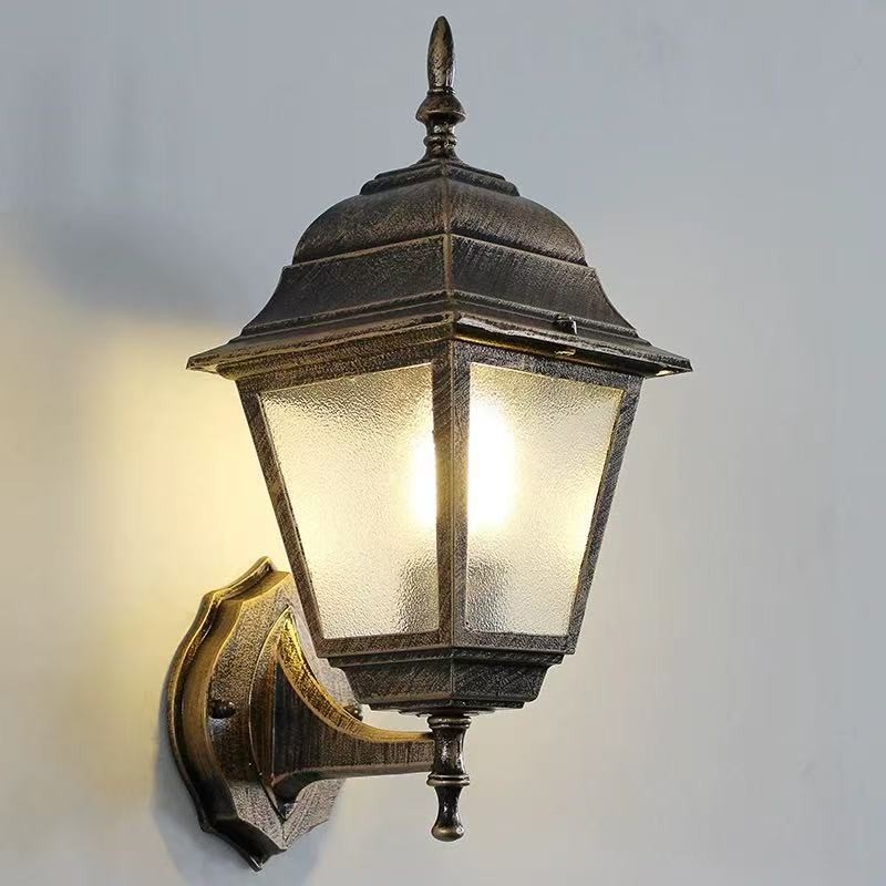 Factory Wholesale Classic Outdoor Decorative Waterproof Wall Light for Courtyards/Stairs/Corridors/Garden Lighting