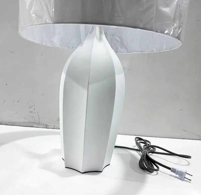 Luxury Table Lamp Resin Lamp White Base Floor Lamp Public Table Light Hospitality Table Lamp