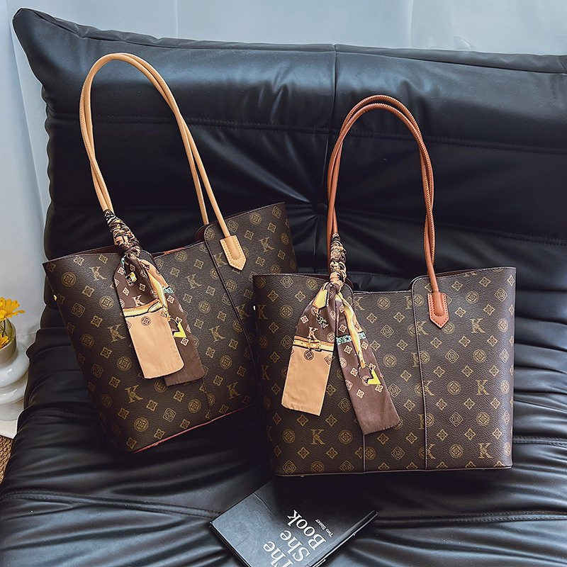 Tendencia Mujeres Marca Famosa Cuero Vegano Lujo Réplica Tienda Online Bolsos Diseñador Alta Calidad Bolsa Tote de Cuero Personalizada