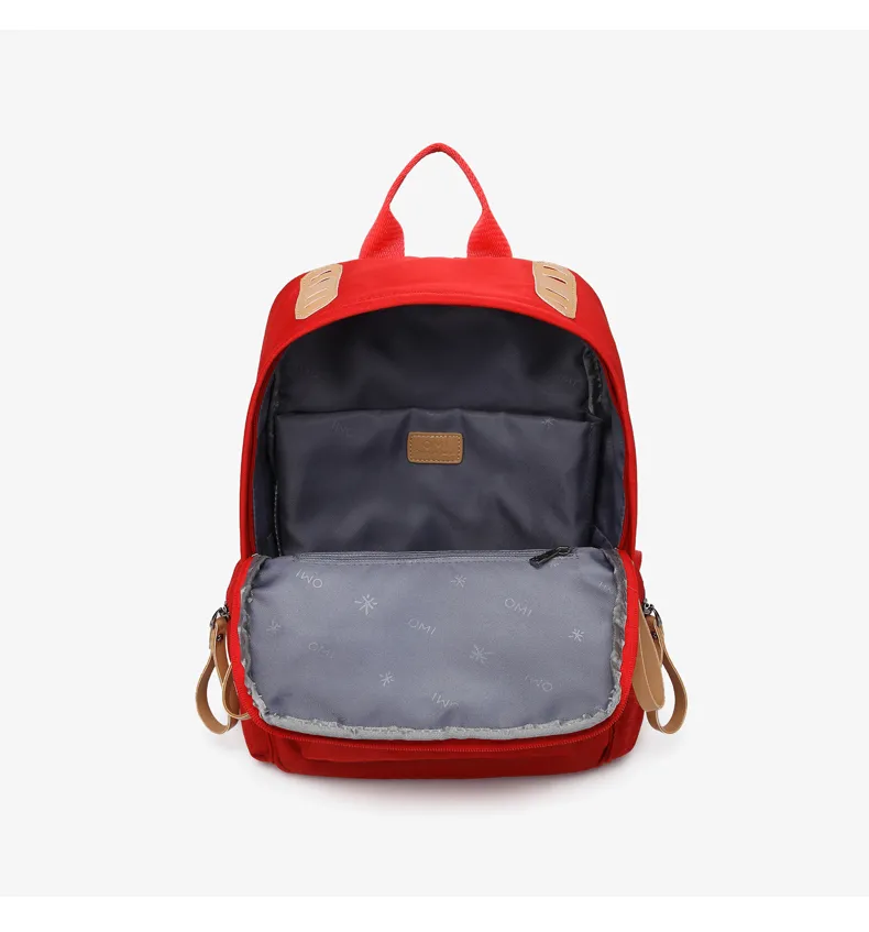 Interior y compartimentos de la mochila
