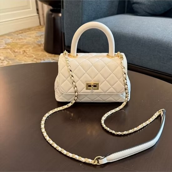 2026 Bolso de lujo para mujeres, cuero de alta calidad, bolsos de marca al por mayor 5AAA Bolsos de hombro mini de moda de diseñador, bolso de lujo réplica