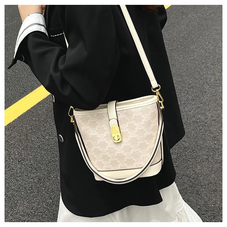 Bolso de mano de lujo de cuero PU