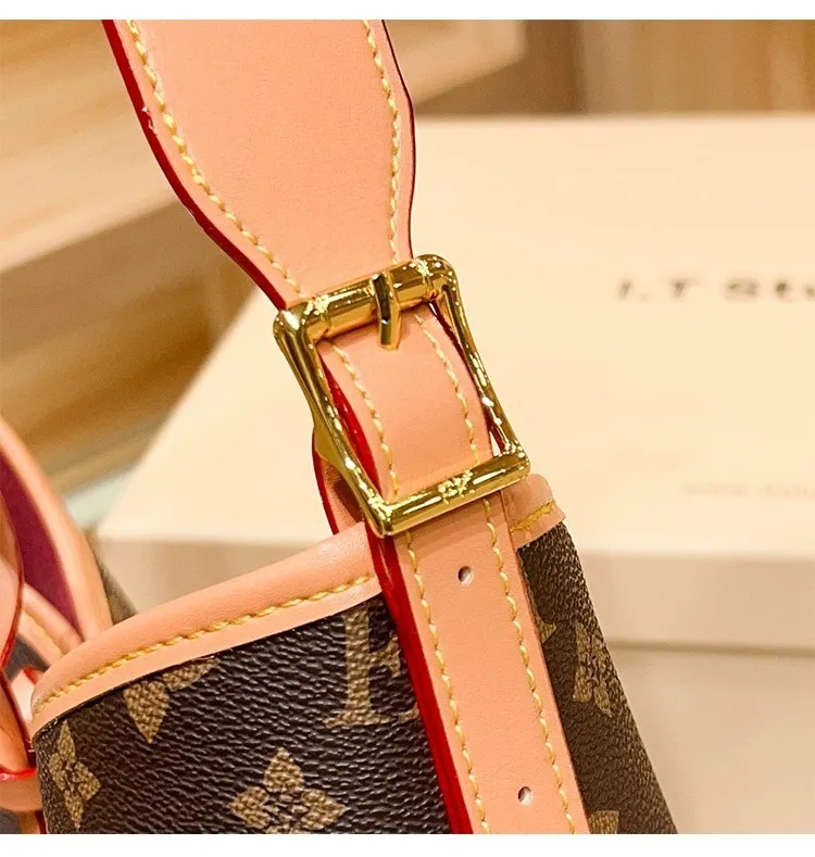 Dama al por mayor 1: 1 Diseñador de lujo Bolso Louis Nuevas llegadas Bolsos de mano Bolso de hombro para mujer Réplica Tienda en línea