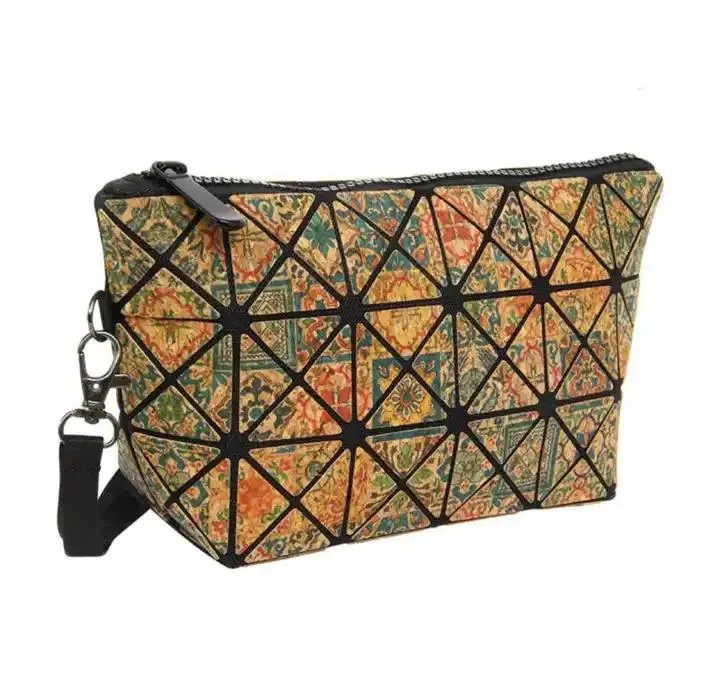 Bolso de Elegancia Terrenal - Cartera de Corcho Ecológica Personalizada para Mujeres