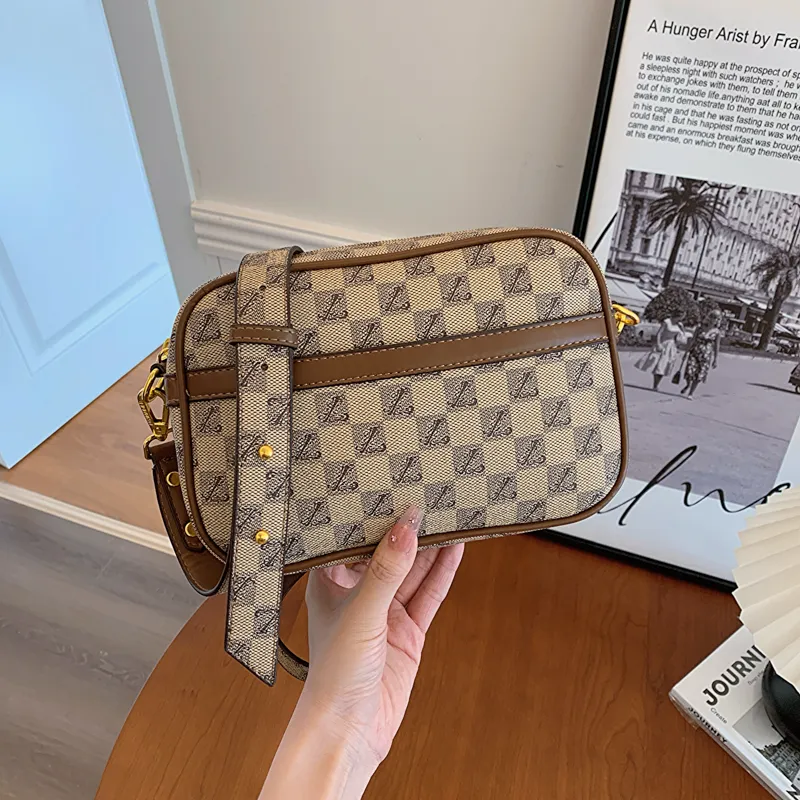 Bolso de hombro de cuero PU con logo, bolso de mano de moda para damas