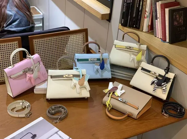 Venta Directa de Fábrica Desde China: Bolsa de Lona y Cuero Personalizada para Mujeres, Bolso de Hombro Cruzado Casual de Moda