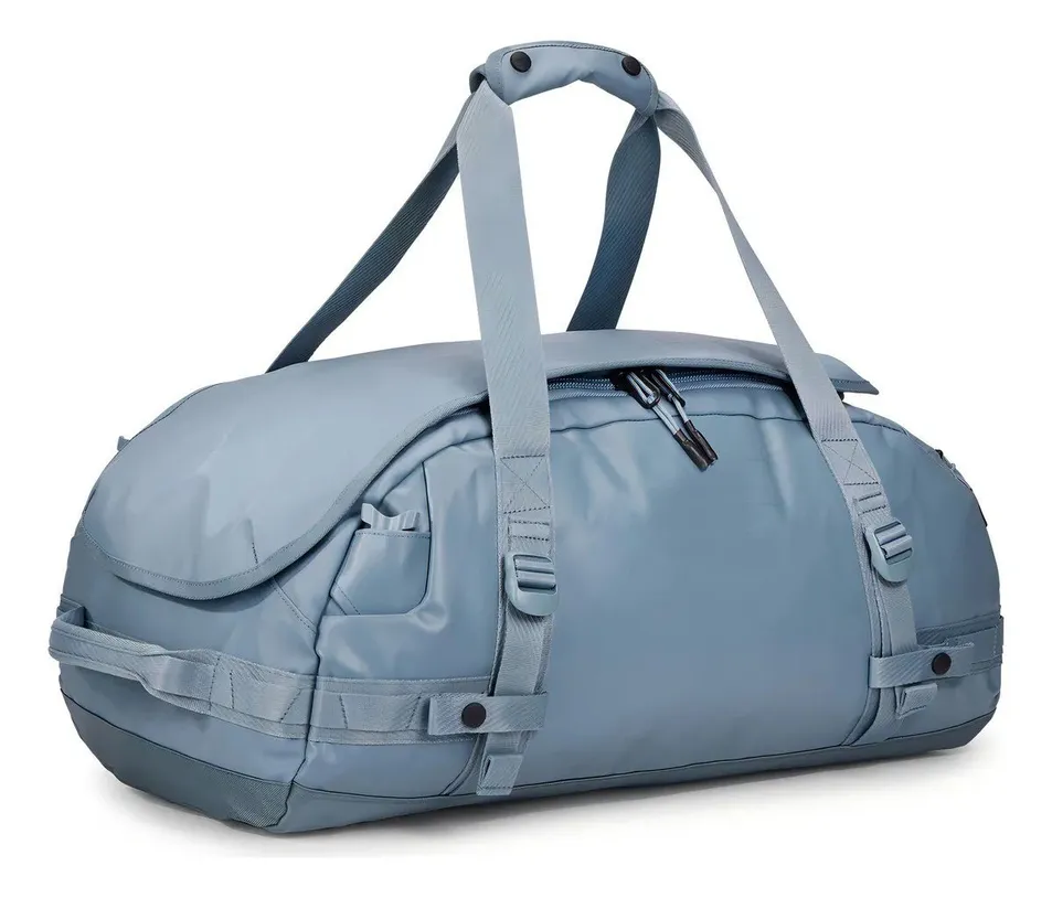 Bolsa de viaje tipo duffel impermeable de RPET personalizada para llevar, ideal para gimnasio y actividades al aire libre, para hombres y mujeres