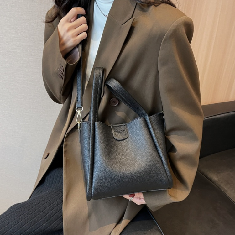 Bolso cruzado de hombro de estilo clásico, elegante y versátil, de cuero PU para mujeres