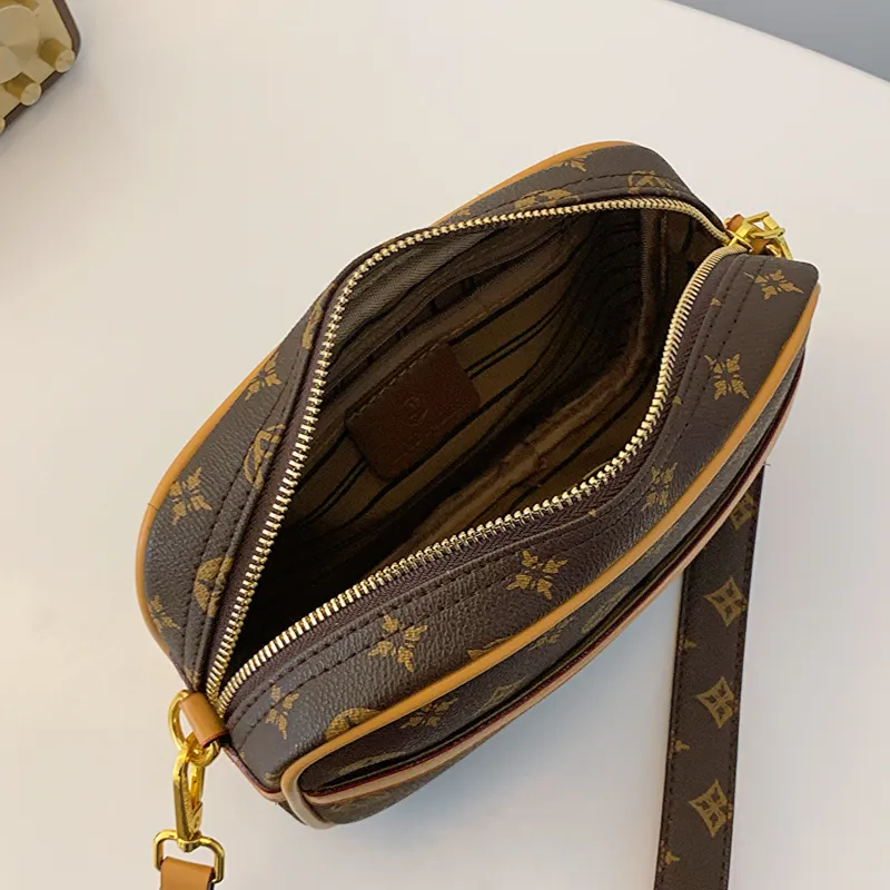 Bolso de hombro de cuero PU con logo, bolso de mano de moda para damas