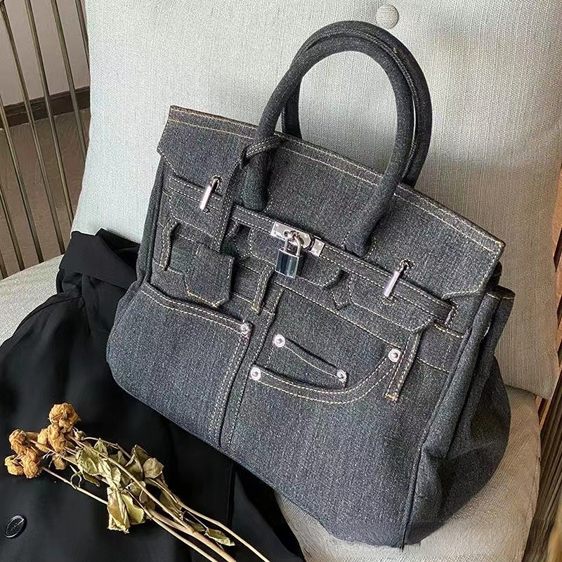 Bolso de mezclilla elegante y personalizado, bolso casual para mujeres que se puede llevar como bandolera en un hombro