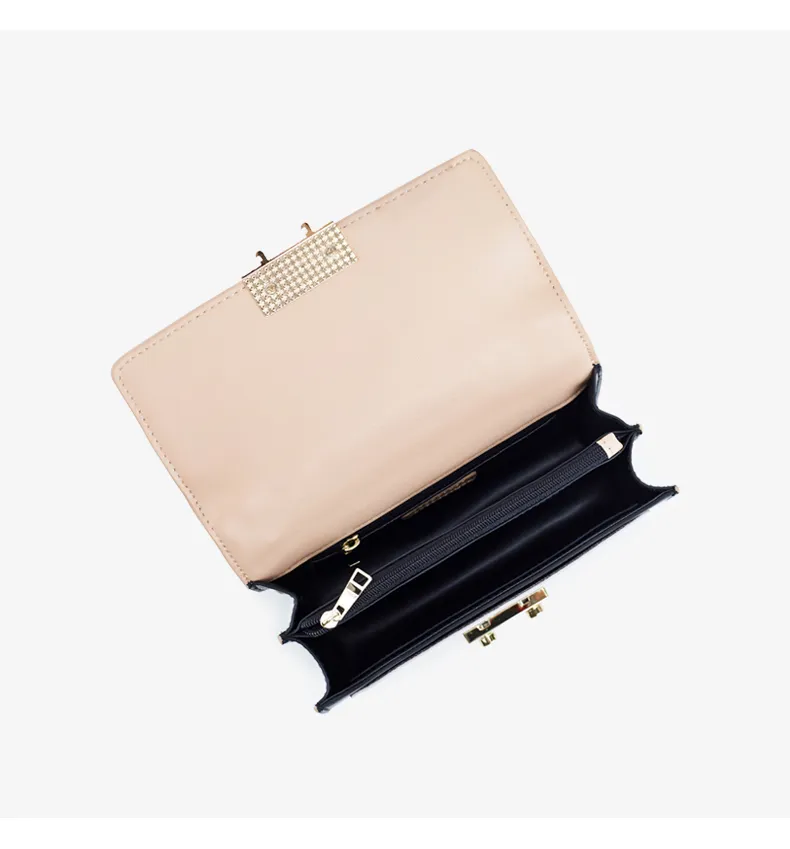 Detalle bolso de hombro cuero PU 8