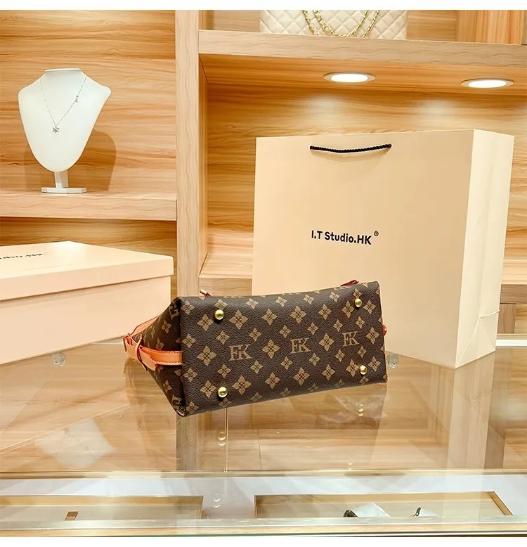 Dama al por mayor 1: 1 Diseñador de lujo Bolso Louis Nuevas llegadas Bolsos de mano Bolso de hombro para mujer Réplica Tienda en línea