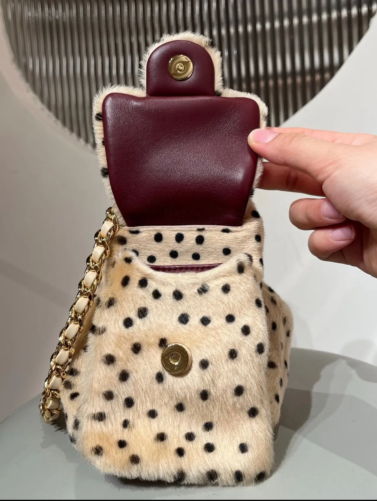 Bolso de lujo réplica 26A serie de visón dálmata bolso cubo mini estampado de leopardo