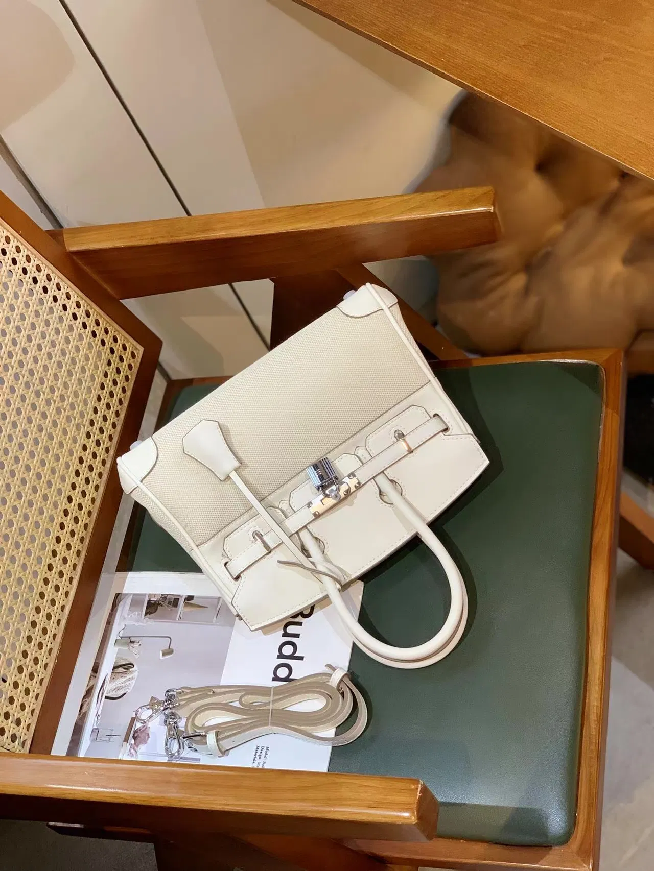 Venta Directa de Fábrica Desde China: Bolsa de Lona y Cuero Personalizada para Mujeres, Bolso de Hombro Cruzado Casual de Moda