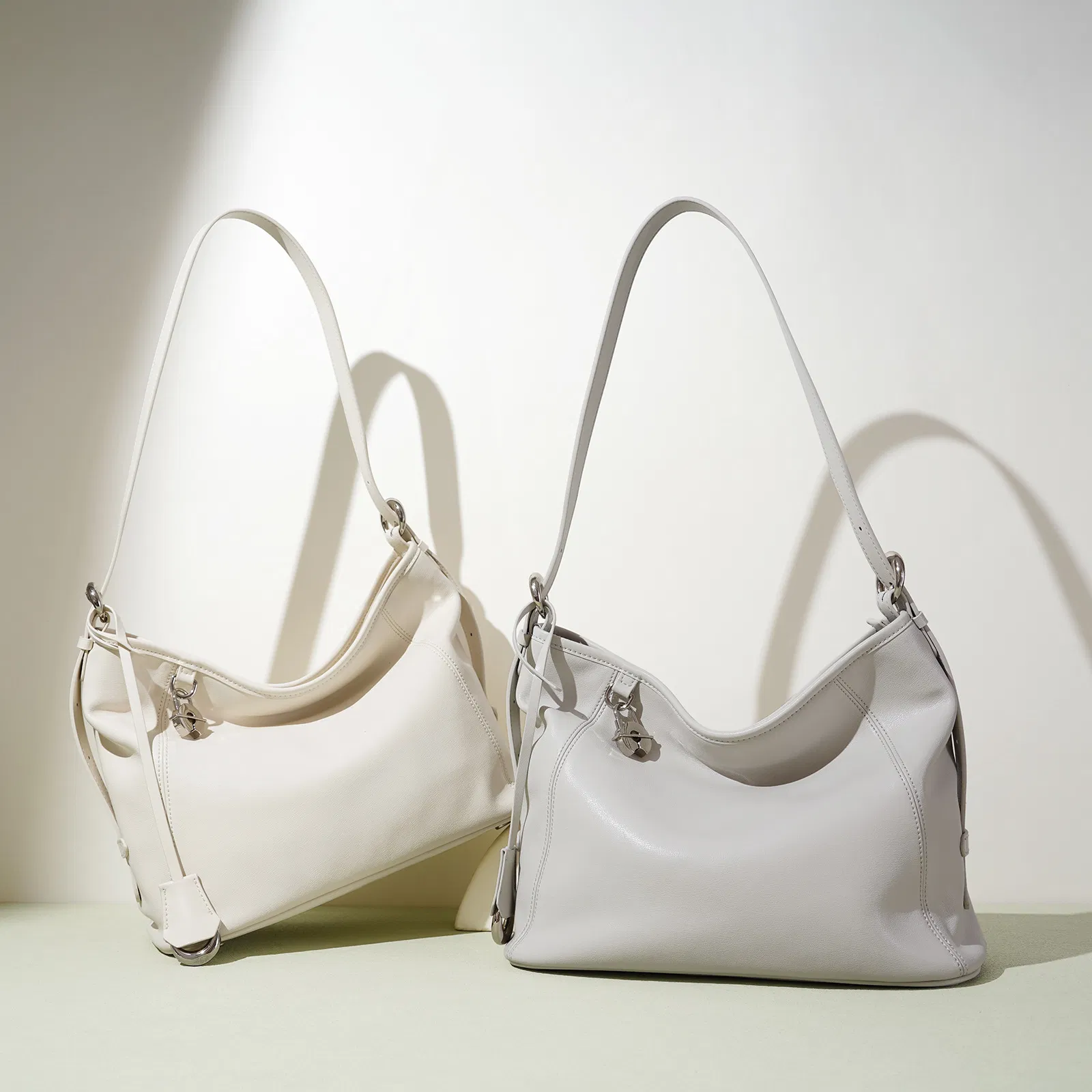 Bolso Hobo al por mayor, bolso de hombro de material de cuero genuino (JT2516)