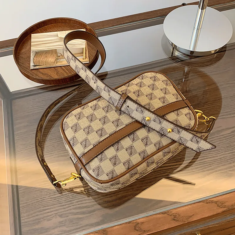 Bolso de hombro de cuero PU con logo, bolso de mano de moda para damas