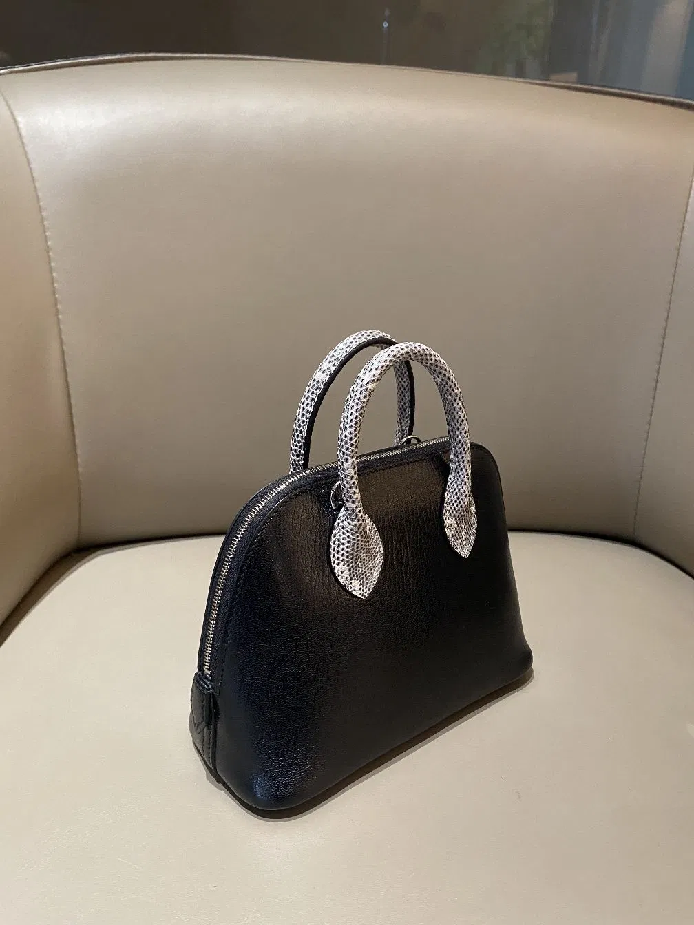 Diseñadores de lujo bolsos de mujer mini Bolide negro Chevre Chamkila piel de lagarto con asas