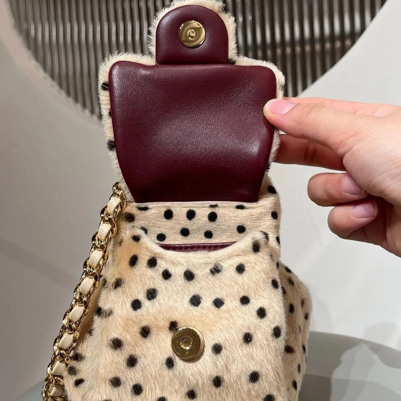 Bolso de lujo réplica 26A serie de visón dálmata bolso cubo mini estampado de leopardo