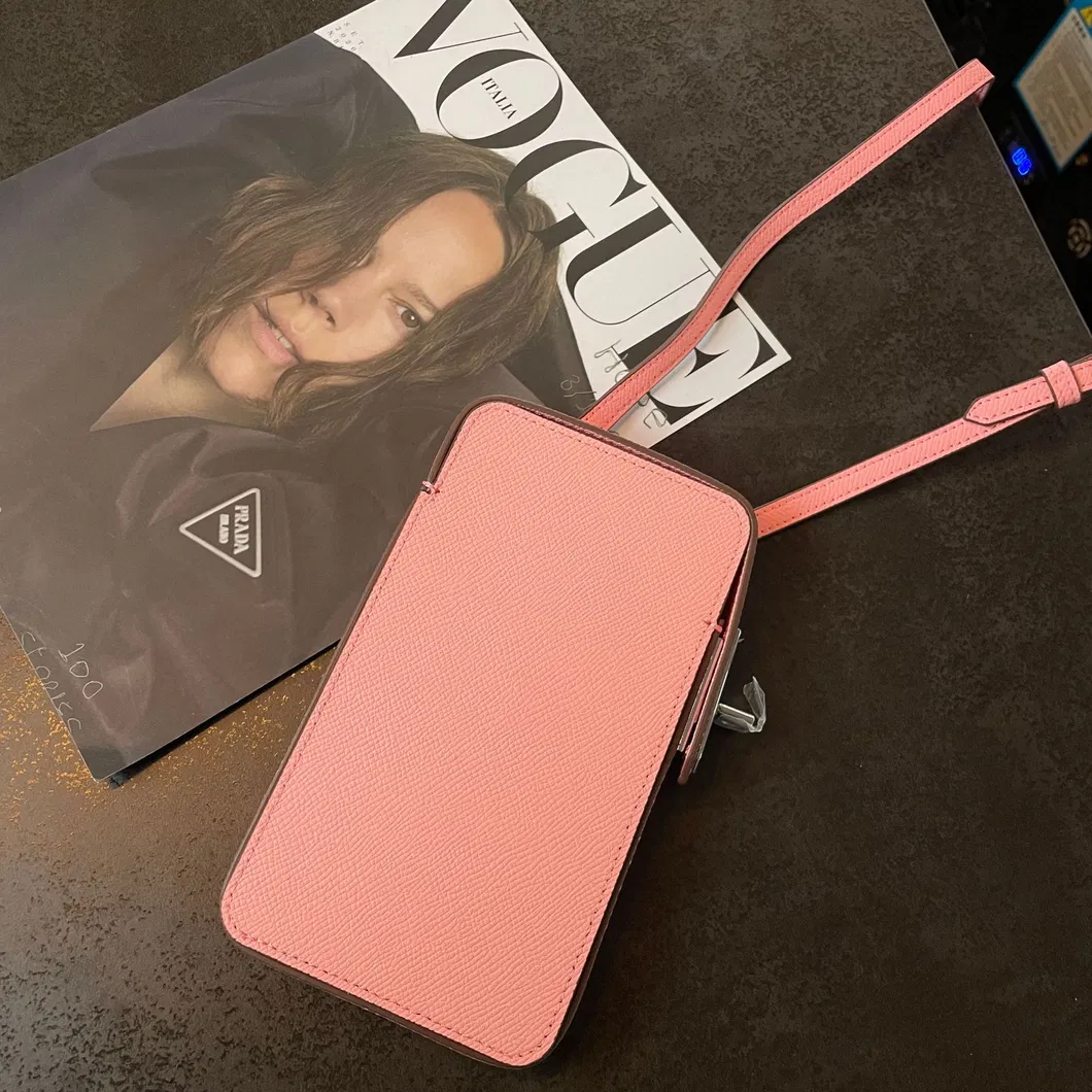 Carteras compactas con compartimento para teléfono