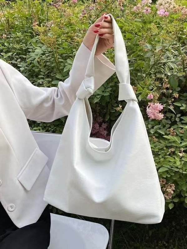 Bolso hobo de cuero blanco suave y casual con correa anudada, bolso de hombro de gran capacidad