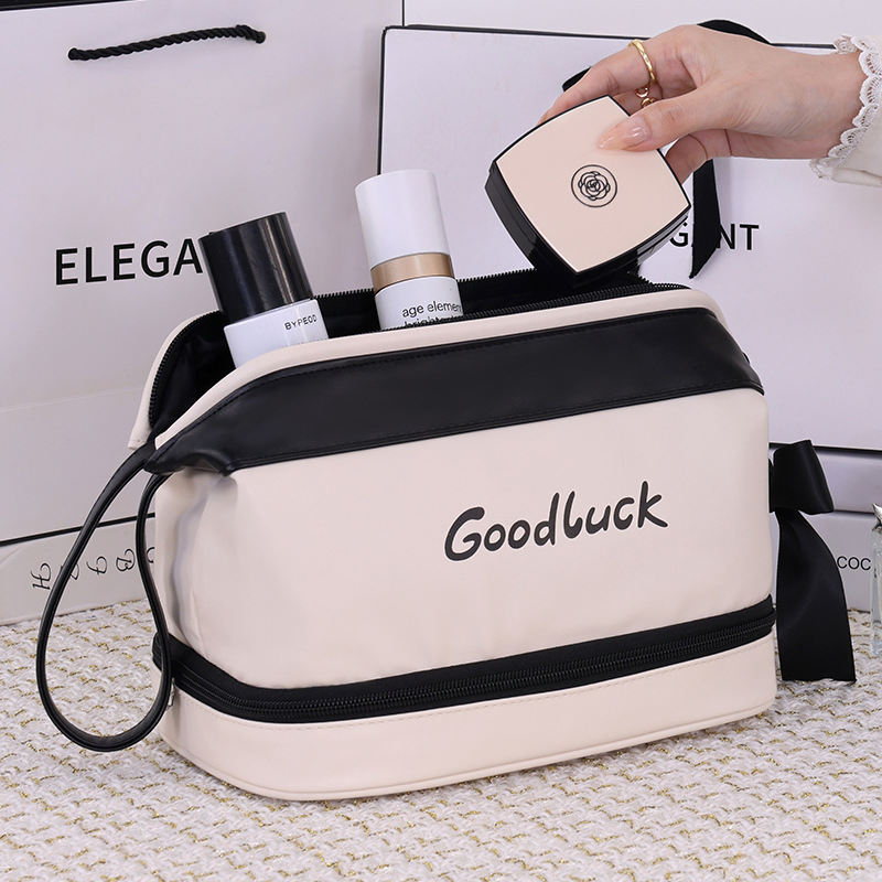 Bolsa de cosméticos estructurada de doble capa de viaje en cuero vegano PU con lazo
