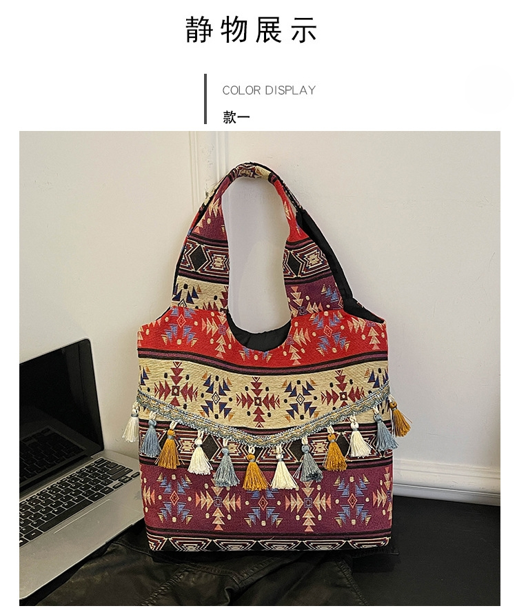 Nuevo estilo étnico bolso de gran capacidad con cierre abierto forro de poliéster correa de hombro personalizada con borlas bolso bohemio para mujeres