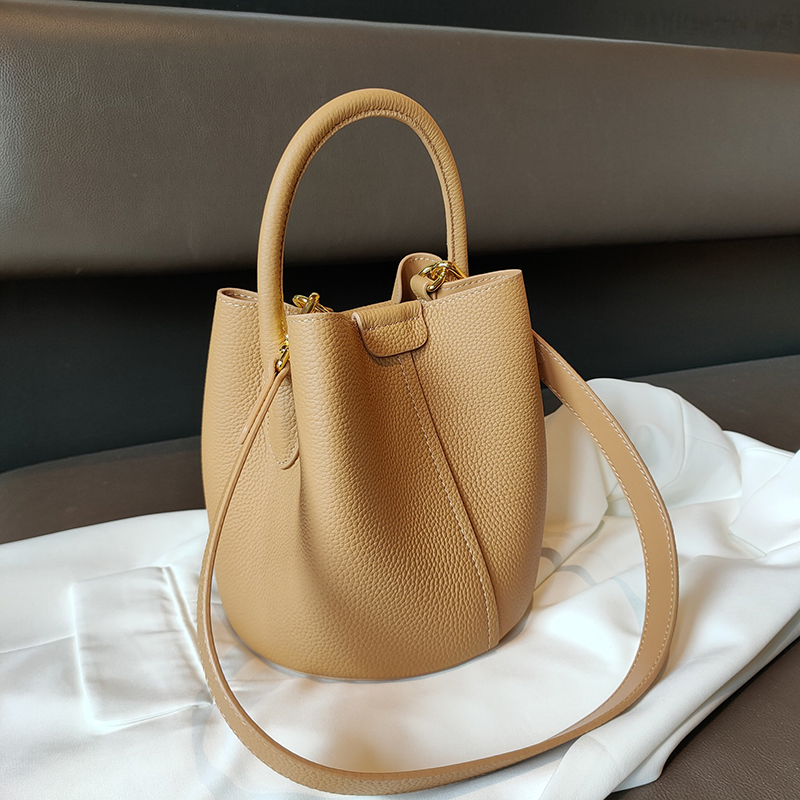 Emg7422 Fabricante de bolsos de mano de lujo personalizados con logo, nuevo bolso tipo cubo de PU para mujeres, personaliza para cuero al por mayor, conjunto de bolso de moda para damas