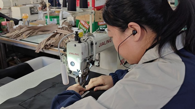 Fabricación OEM de bolsos de cuero y moda para marcas globales