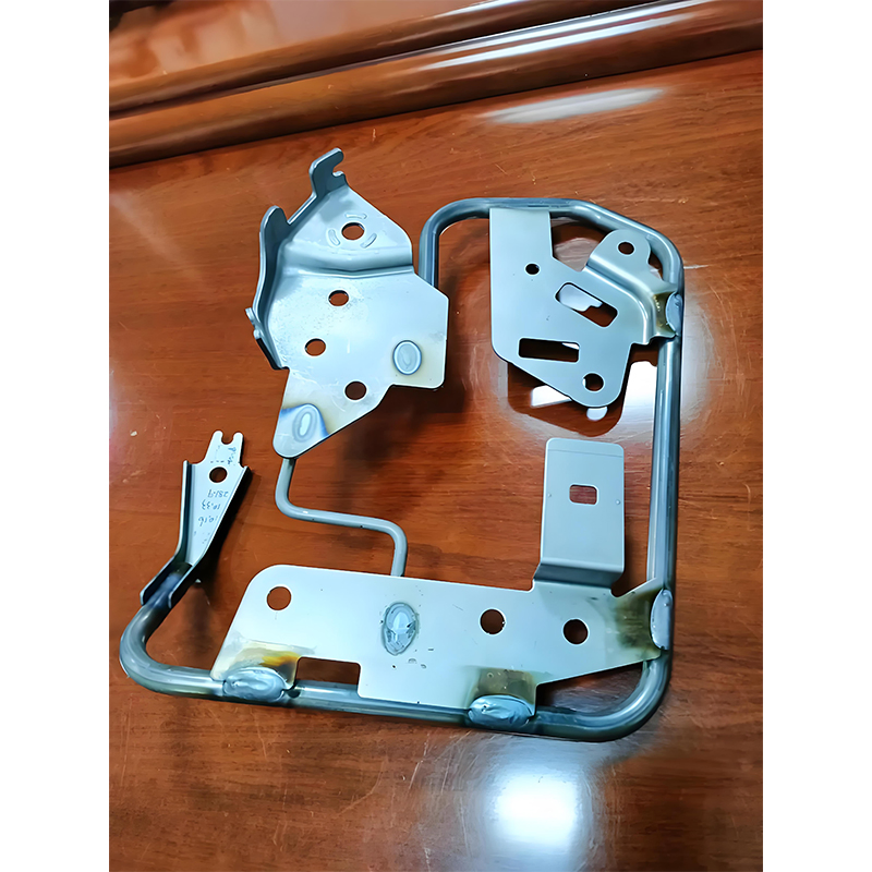 Peças de estampagem de qualidade confiável para peças de acabamento interior e exterior automotivo