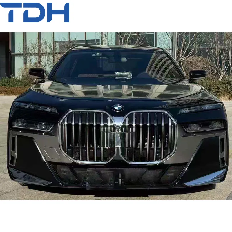 Acessórios de Carro para Para-choque da BMW 7 Série F01 F02 Atualização para 2024 G70 Para-choque Frontal Para-choque Traseiro com Capô de Alumínio Porta-malas Traseiro