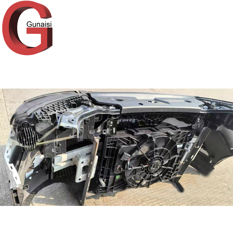 Kit de Carro China Byd Yuan up Carro Elétrico Pequeno SUV Yuan up com Farol Para-lama Capô Para-choque Dianteiro