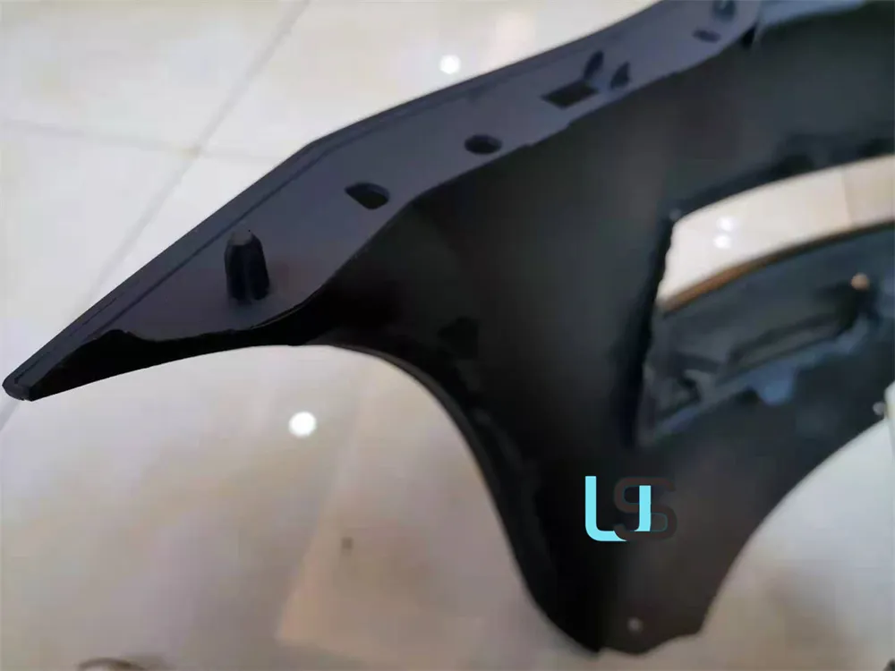 Kit de Carroceria com Grade Frontal Modificada para Octavia A7 RS