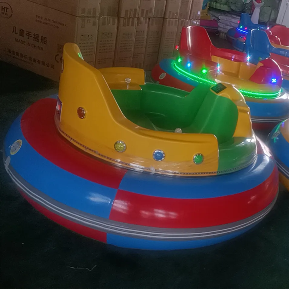 Carros Bumper com Bateria Recarregável para Brincadeiras Internas e Externas