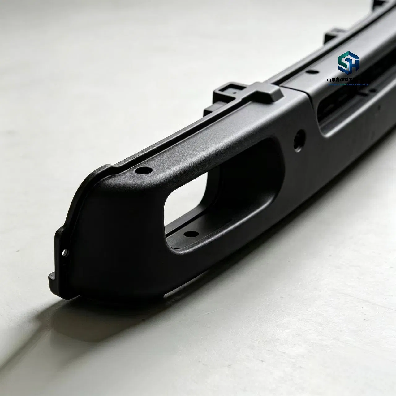 Acessórios para Veículos Comerciais para o Para-choque Frontal Direito do Caminhão Anti Ferrugem Anti Corrosão Wg1664245054