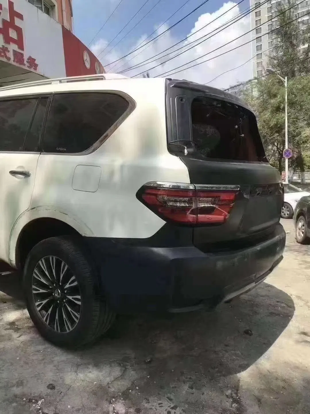 Acessórios de Carro Jsklt Incluem Grade Luz Traseira Faróis Para-choque Dianteiro Traseiro Kit de Carroceria para 2022 Nissan Patrol Y62 Modelo Nismo