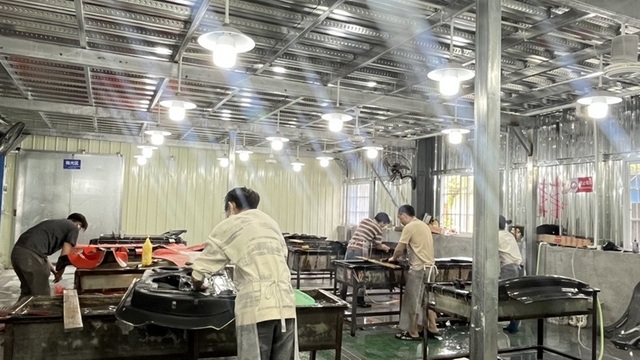 Fábrica de para-choques automotivos Ningbo Laero Cars - instalações de produção