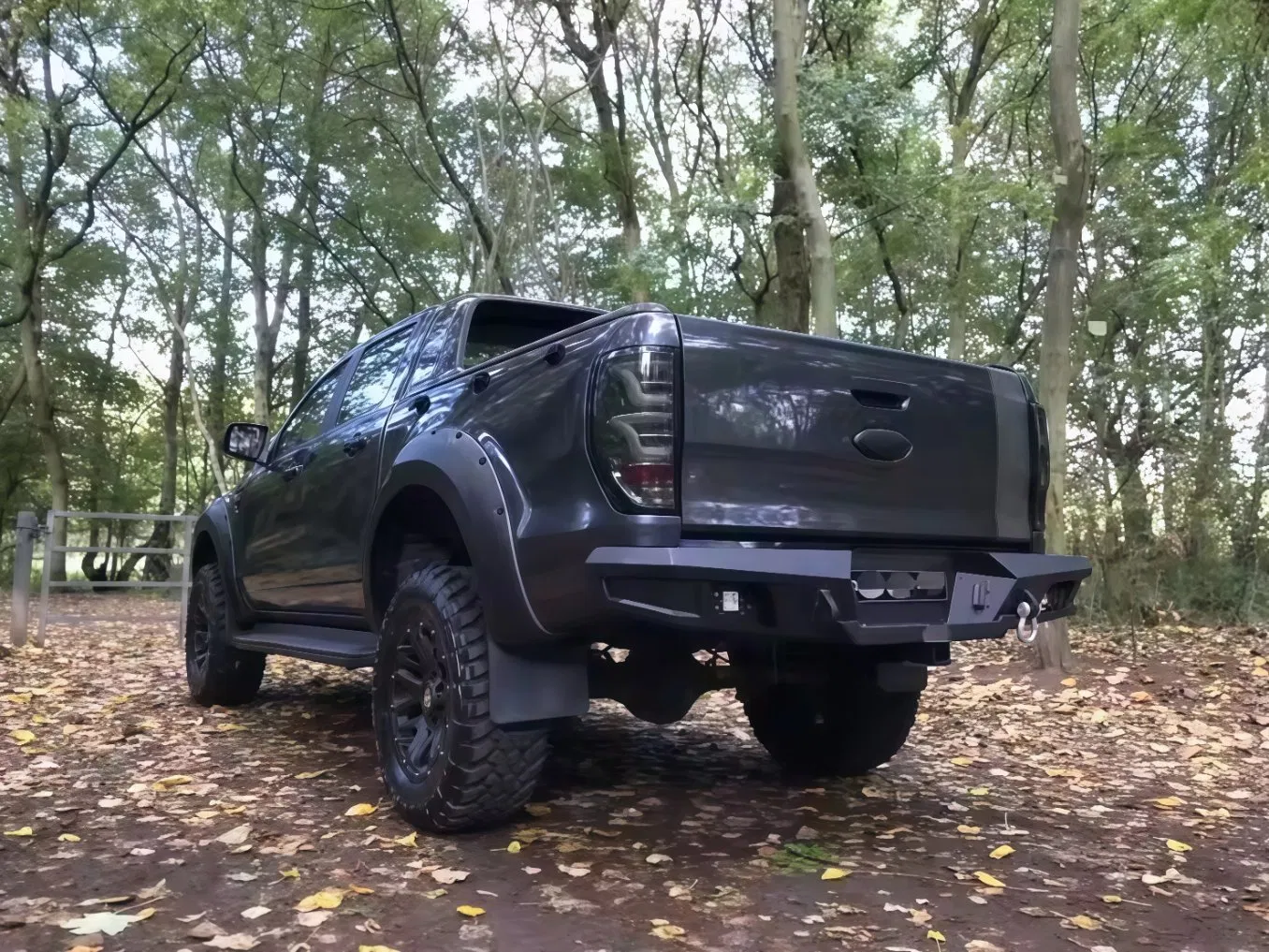 Caminhonete 4X4 Acessórios para Carros Sistemas de Carroceria Aço Para-choque Frontal Barra de Bull para Toyota Hilux Revo Rocco 2015 2022