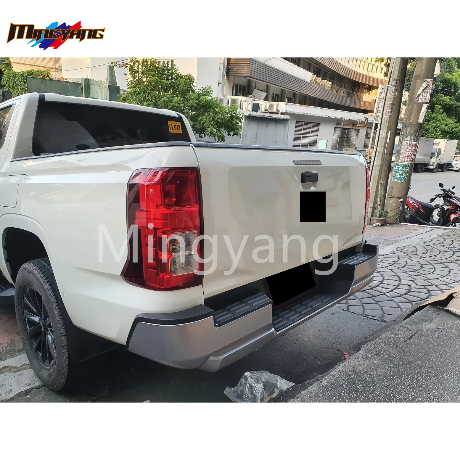 Acessórios Exteriores para Caminhonete Bumper de Plástico ABS para Triton L200 2023 2024 2025 Bumper de Barro Traseiro