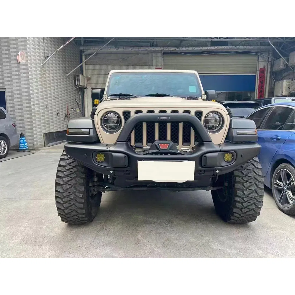 Bumper de Auto para Jeep Wrangler Jl 2018-2025 Peça Automotiva Offroad Carro de Alta Qualidade 4X4 Bumper Frontal Estilo Curto em Aço Personalizado