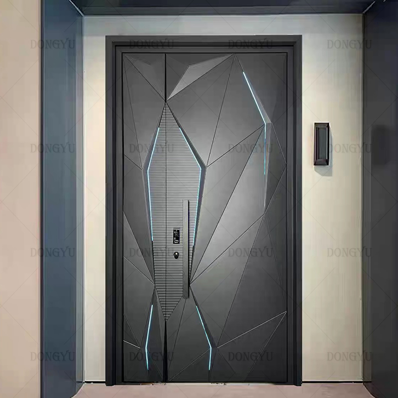 Fashion Design Aluminum Plate Carved Cast Door Avant-garde Fashion Classic Armored Security Copper Door