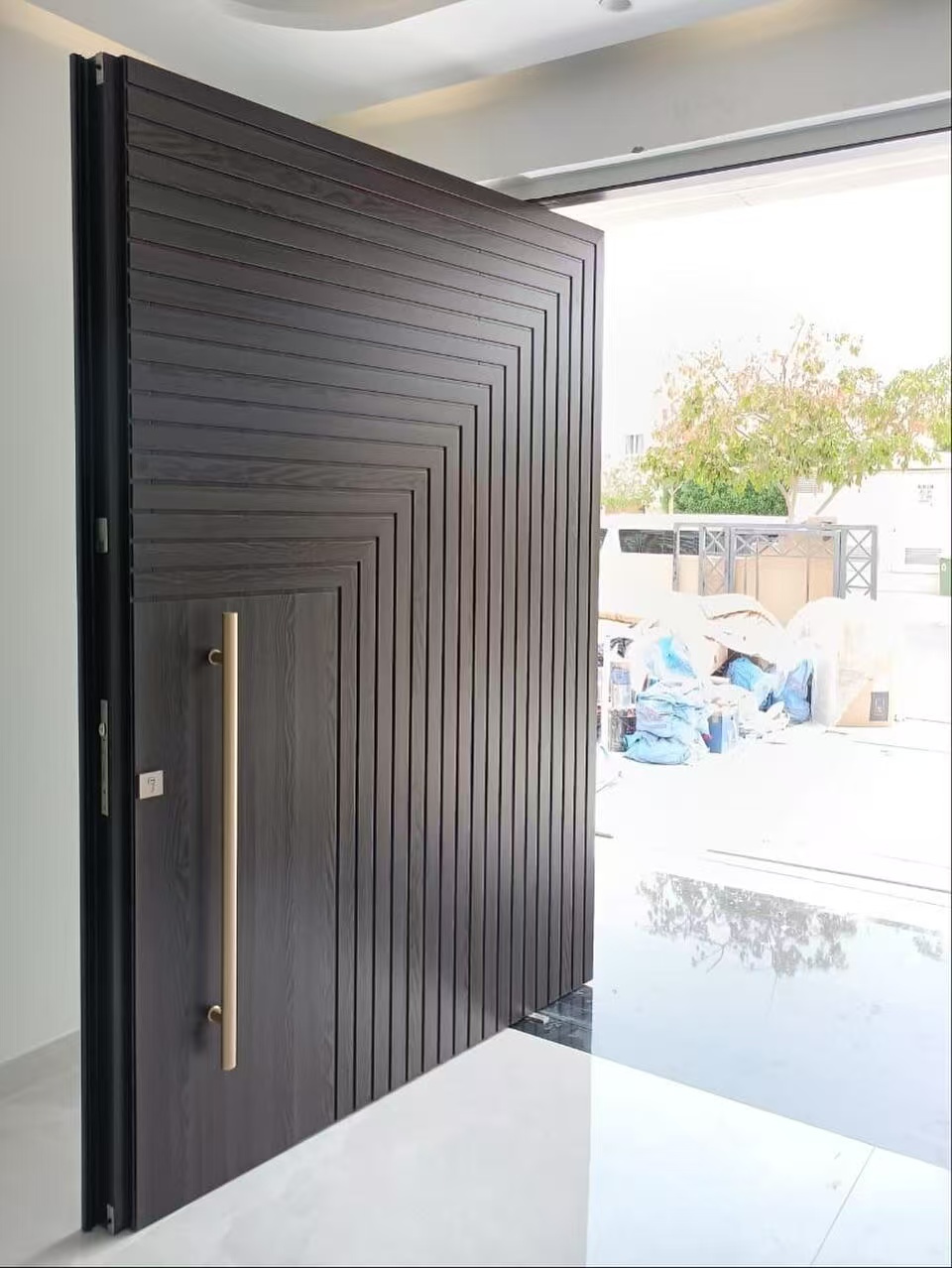 OEM/ODM Aluminum Waterproof Fireproof Anti Theft Villa Exterior Large Security Door Armored Doors for Houses