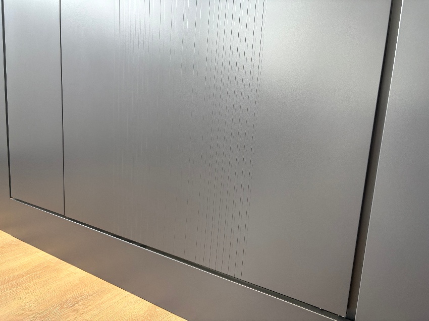 Modern Luxury Customized Steel Plate Entrance Door Bulletproof Explosion-Proof Anti-Theft for Outdoor Use Warehouses Safe