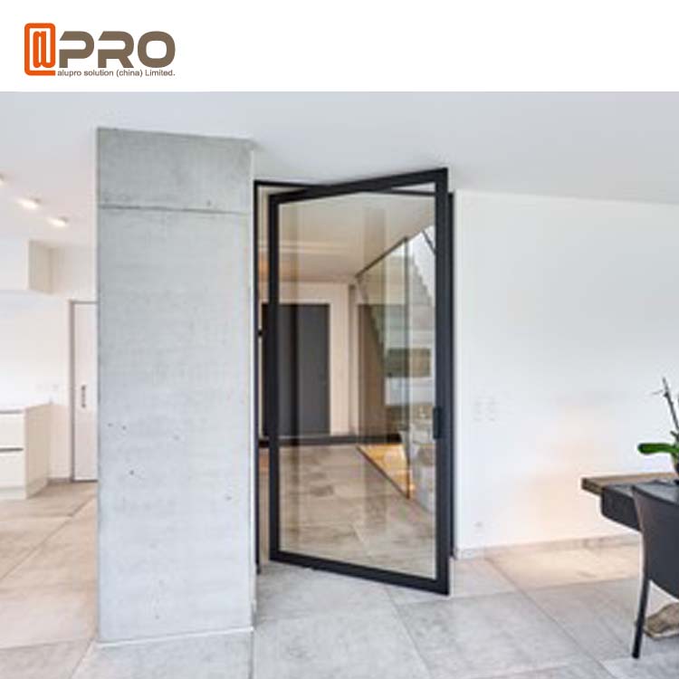 Aluminum Hinged Door Display 3