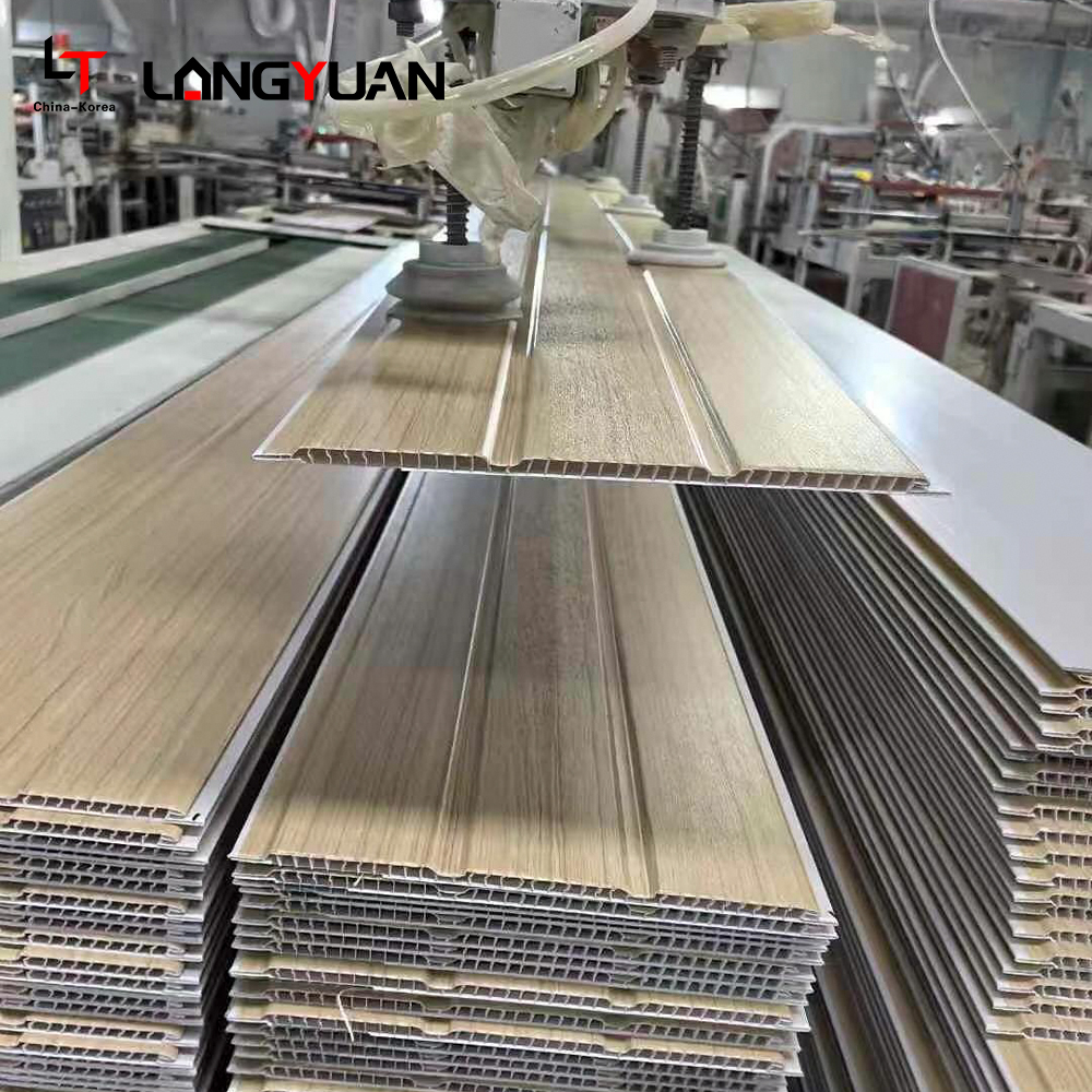 Wood Grain PVC Ceiling Panel 6-10 Mm WPC Board Strip For Interior Decoration 20/25/30 Cm Width Fireproof Waterproof