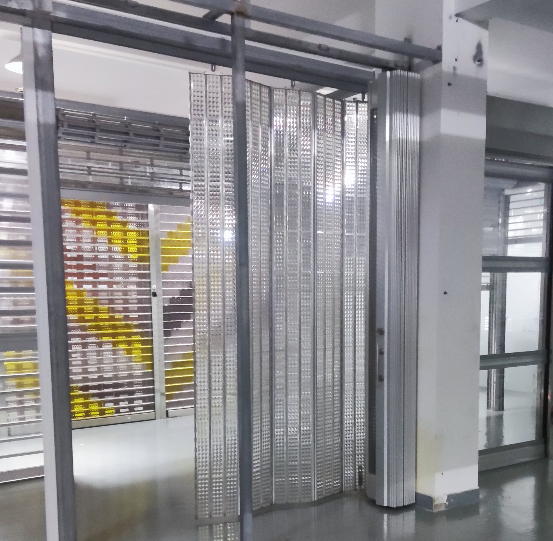 Modern Anti-Theft Plastic Front Entry Armored Door with Finished Surface for Commercial Workshop &amp; Supermarket
