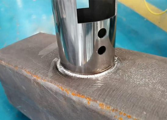 Advanced Fiber Laser Welding and Cleaning Equipment for Precision Tasks