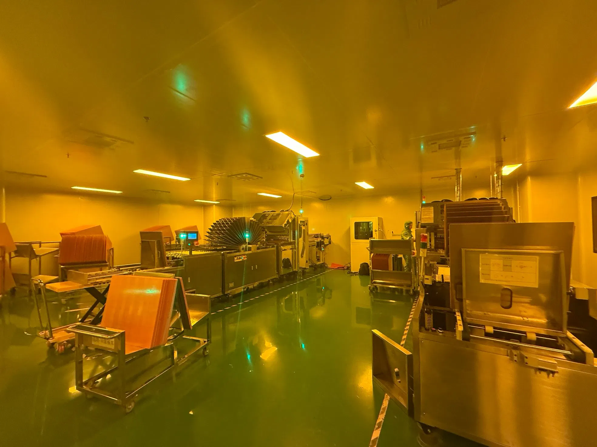 Industrial PCB Dry Film Laminating and Cutting System