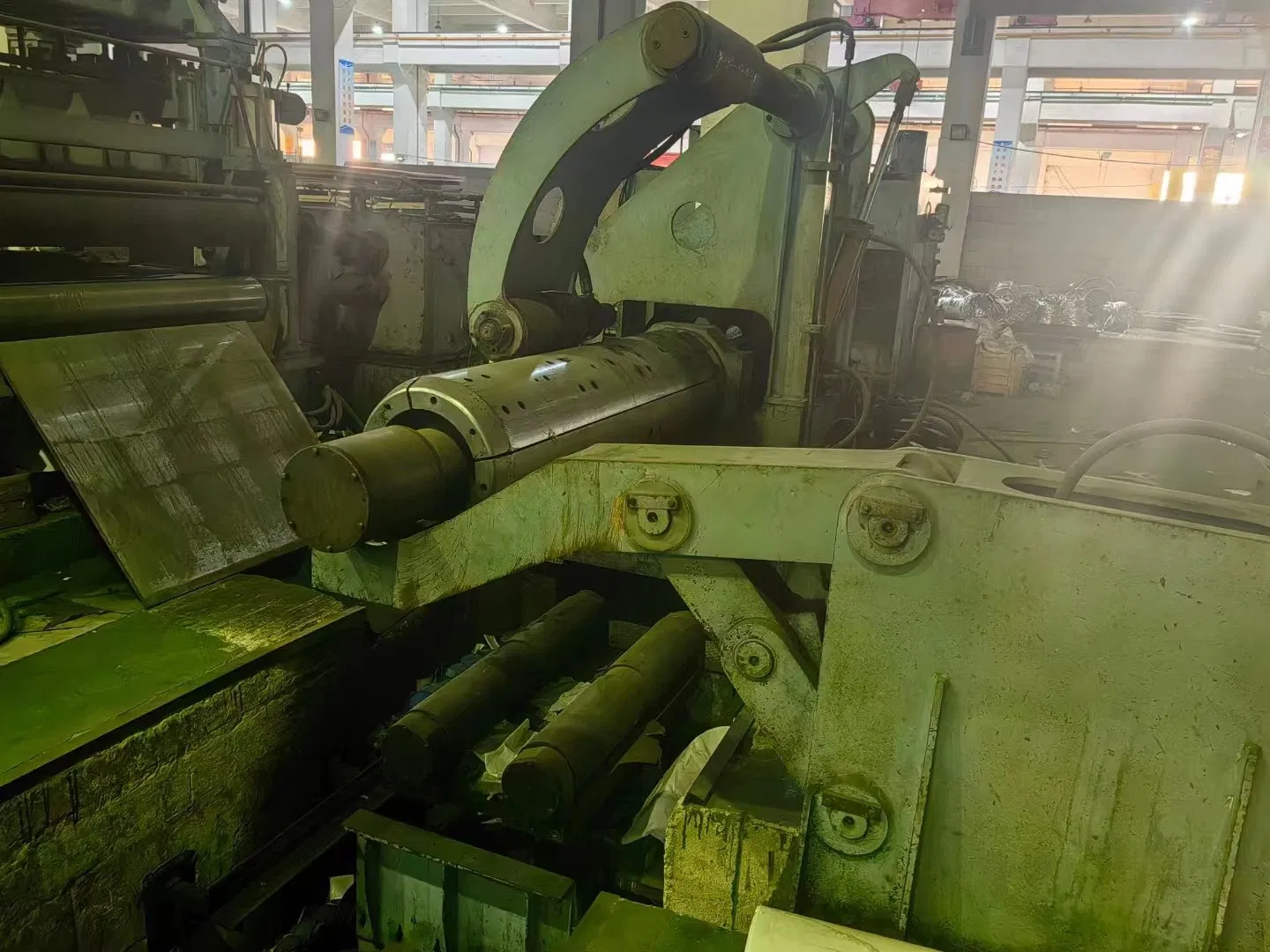 Used 1650*0.3-3.0mm Slitting Line High-Carbon Steel Stainless Steel Cutting machine