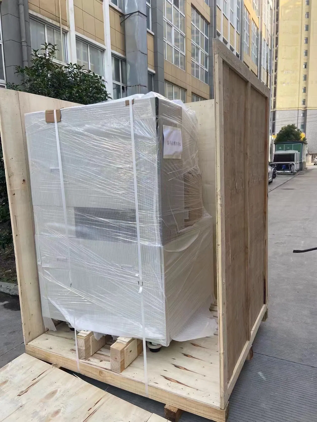 Effortless Silicone Dispensing System for Seamless Product Delivery