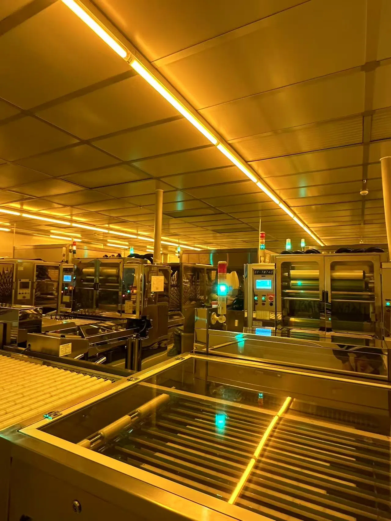 Industrial PCB Dry Film Laminating and Cutting System